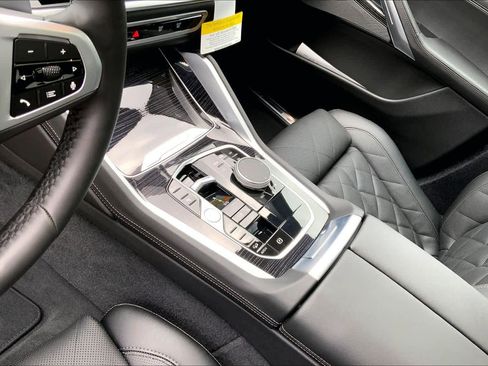 New 2026 BMW X6 xDrive40i AWD/4WD image 7