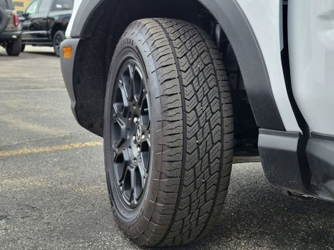 Used 2025 Ford Bronco Sport Badlands AWD/4WD image 29