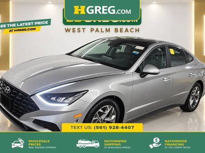 Used 2020 Hyundai Sonata SEL w/ Convenience + Sunroof Package