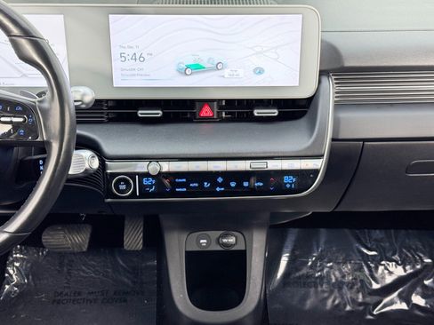 Used 2022 Hyundai Ioniq 5 Limited image 24