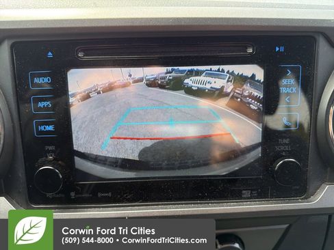 Used 2019 Toyota Tacoma TRD Off-Road image 6