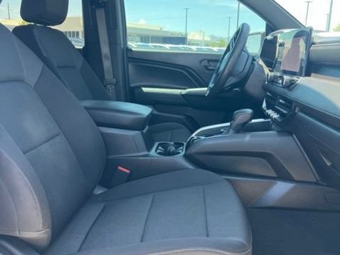 Used 2024 Chevrolet Colorado Trail Boss w/ Technology Package AWD/4WD image 31