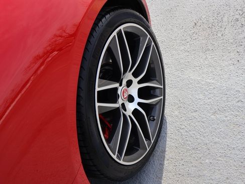 Used 2023 Jaguar F-TYPE R-Dynamic image 37