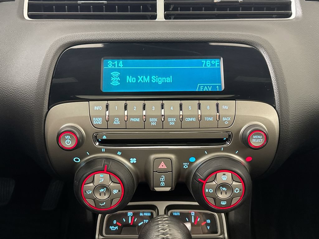 Used 2010 Chevrolet Camaro SS RWD image 16