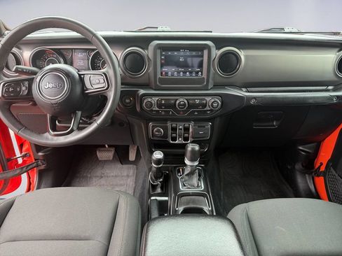 Used 2023 Jeep Gladiator Sport AWD/4WD image 13