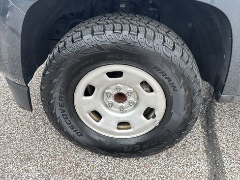 Used 2019 Chevrolet Colorado W/T image 9