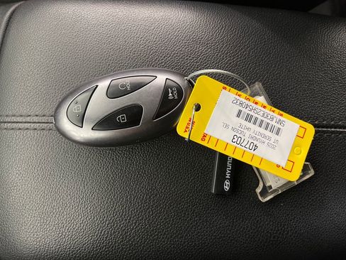 Certified 2025 Hyundai Tucson SEL image 26