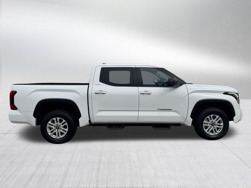 Used 2025 Toyota Tundra SR5 w/ SR5 Premium Package AWD/4WD image 8