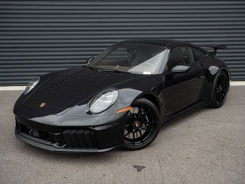 Certified 2026 Porsche 911 Carrera GTS image 1
