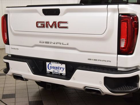 Used 2024 GMC Sierra 1500 Denali w/ Denali Reserve Package AWD/4WD image 22