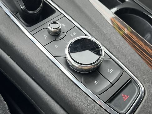 Used 2023 Cadillac Escalade ESV Premium Luxury w/ LPO, Radiant Package image 46