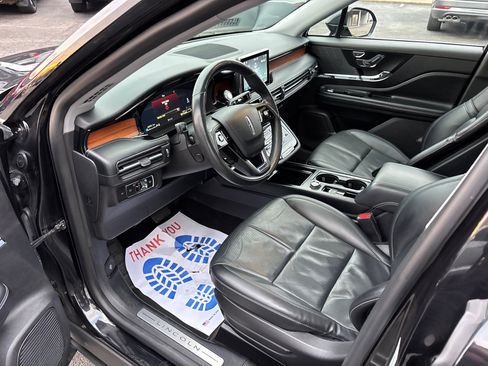 Certified 2022 Lincoln Corsair Reserve w/ Elements Package image 25