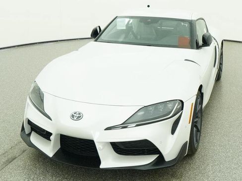 New 2026 Toyota Supra RWD image 2