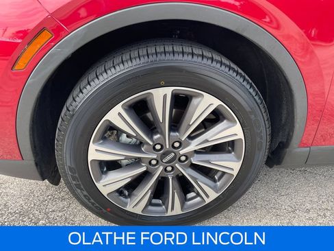Certified 2021 Lincoln Corsair Reserve w/ Elements Package AWD/4WD image 29
