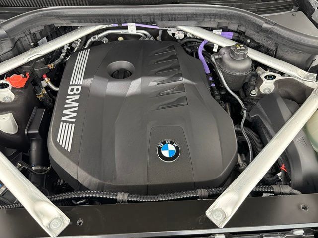 Used 2026 BMW X7 xDrive40i AWD/4WD image 47