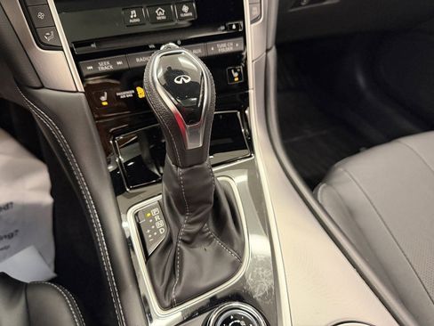Used 2022 INFINITI Q60 3.0t Luxe w/ Essential Package image 29