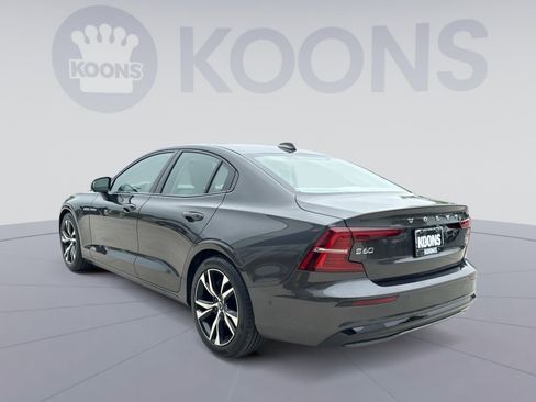 Used 2023 Volvo S60 B5 Plus w/ Climate Package AWD/4WD image 4