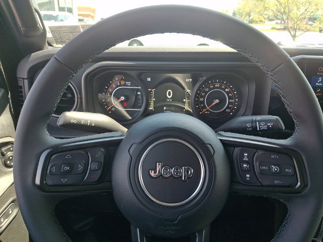 Used 2026 Jeep Gladiator Mojave AWD/4WD image 23