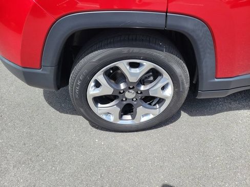 Used 2019 Jeep Compass Limited FWD image 8