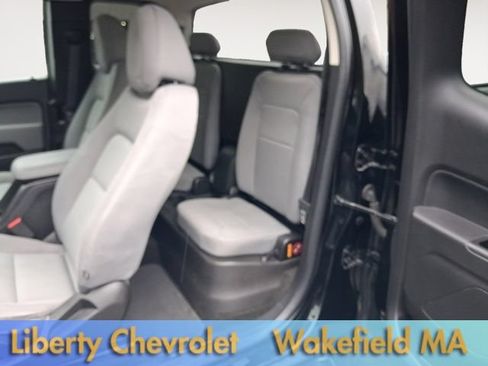 Used 2017 Chevrolet Colorado W/T w/ WT Convenience Package AWD/4WD image 13