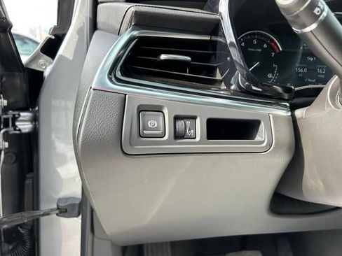 New 2025 Cadillac XT6 Luxury w/ LPO, Floor Liner Package image 21