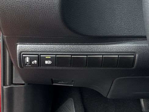 Used 2024 Toyota Corolla SE image 22