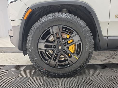 Used 2023 Rivian R1S Adventure Quad AWD/4WD image 9