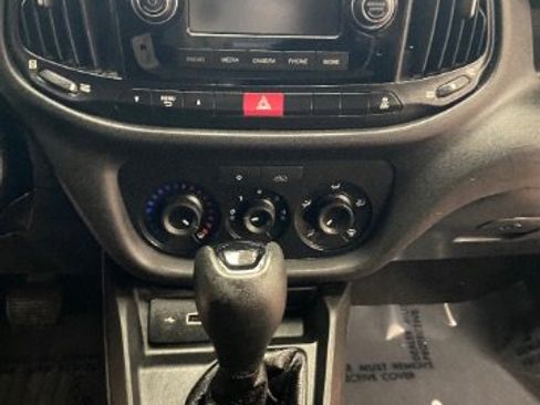 Used 2021 RAM ProMaster City Tradesman w/ Window Group 09 image 29