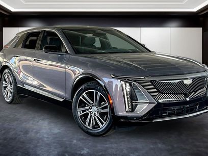 Certified 2025 Cadillac Lyriq Luxury w/ LPO, Floor Liner Package