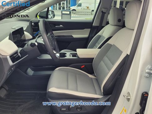 Certified 2024 Honda Prologue EX image 10