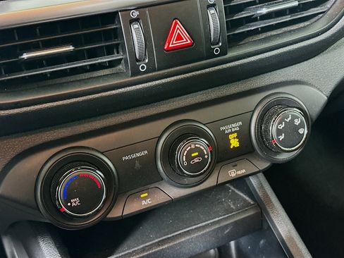 Used 2024 Kia Forte LXS image 22