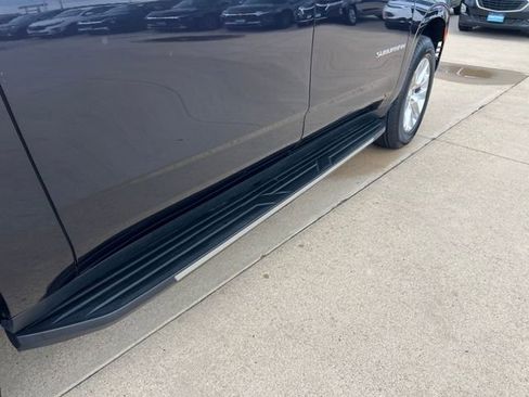 Certified 2022 Chevrolet Suburban Premier image 11