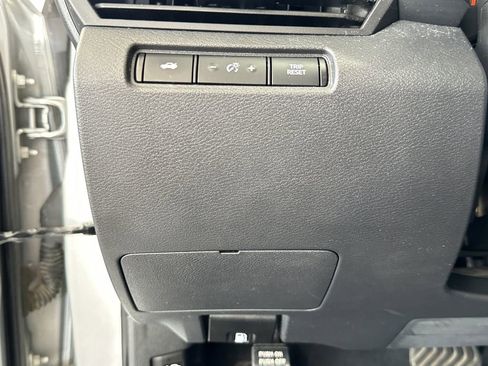 Used 2022 Nissan Altima 2.5 SR image 18