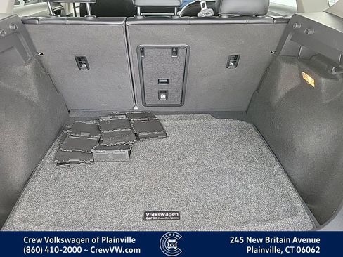 Certified 2022 Volkswagen Taos SE image 49