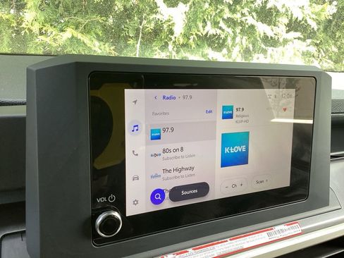 Used 2025 Toyota Tacoma SR5 image 14