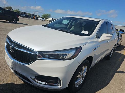 Used 2020 Buick Enclave Essence w/ Sound and Sites Package image 1