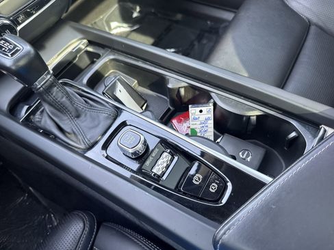 Used 2021 Volvo XC60 T5 Inscription image 52