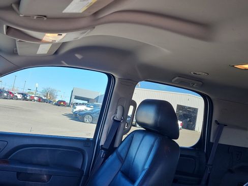 Used 2014 Chevrolet Tahoe LT w/ All-Star Edition image 17