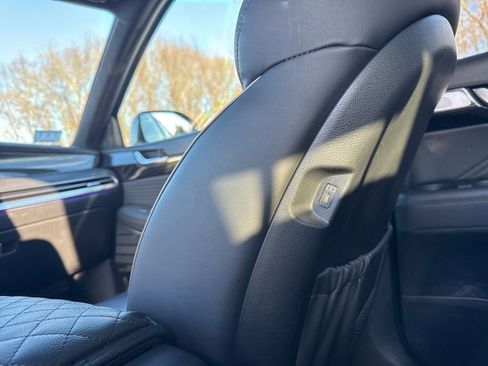 Used 2023 Hyundai Palisade Calligraphy image 37