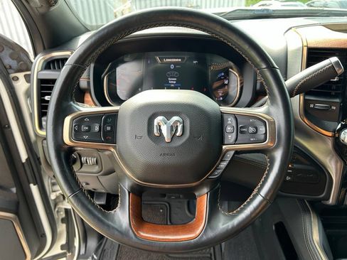 Used 2023 RAM 2500 Limited AWD/4WD image 21