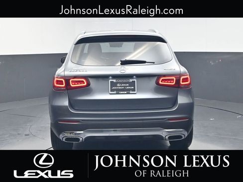 Used 2020 Mercedes-Benz GLC 300 4MATIC image 8