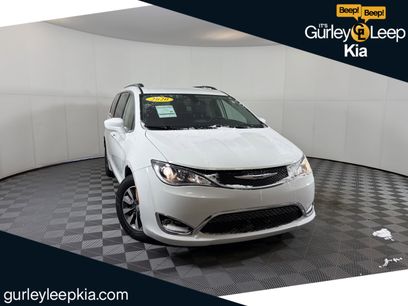 Used 2020 Chrysler Pacifica Touring-L Plus