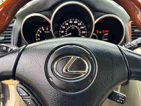 Used 2006 Lexus SC 430 Convertible image 22