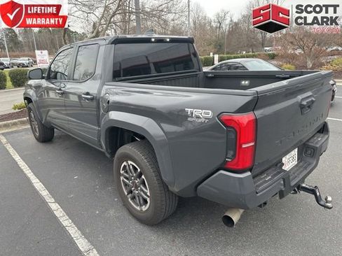 Used 2025 Toyota Tacoma TRD Sport image 1