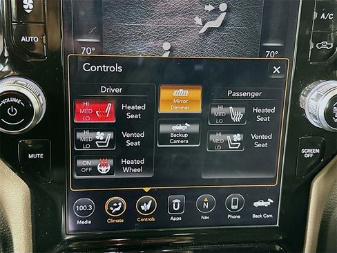 Used 2019 RAM 1500 Laramie image 20