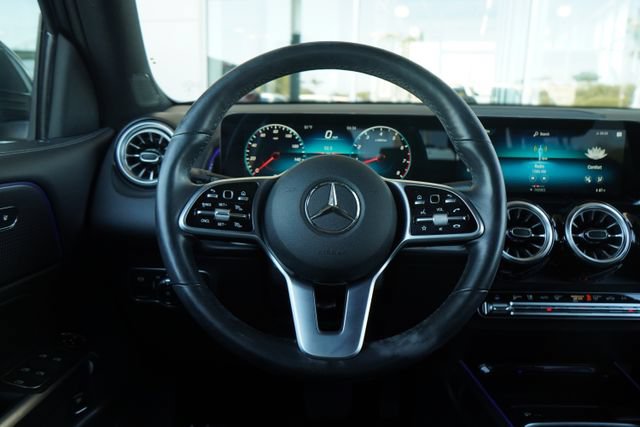 Used 2022 Mercedes-Benz GLB 250 image 18