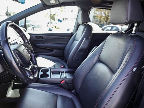 Certified 2024 Honda Odyssey Sport image 23