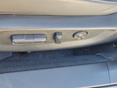 Used 2022 Honda Accord Touring image 25