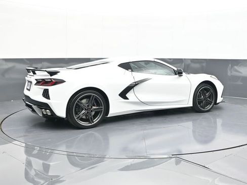 New 2026 Chevrolet Corvette Stingray Preferred Cpe w/ Z51 Performance Package RWD image 11