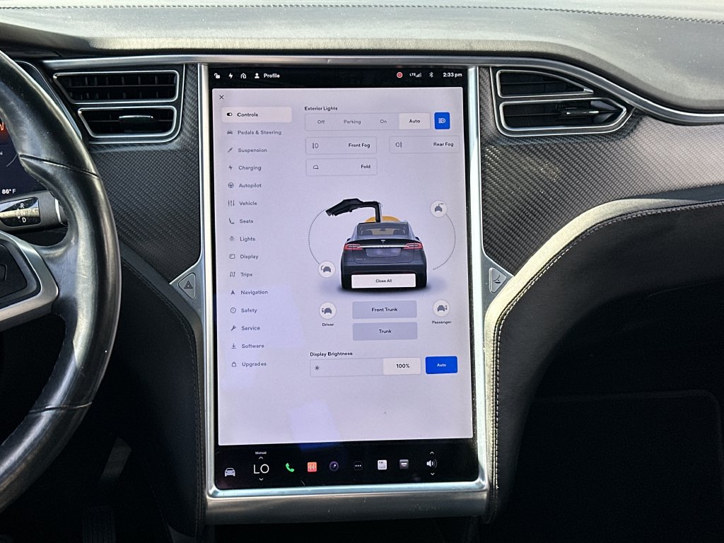 Used 2017 Tesla Model X 75D AWD/4WD image 17